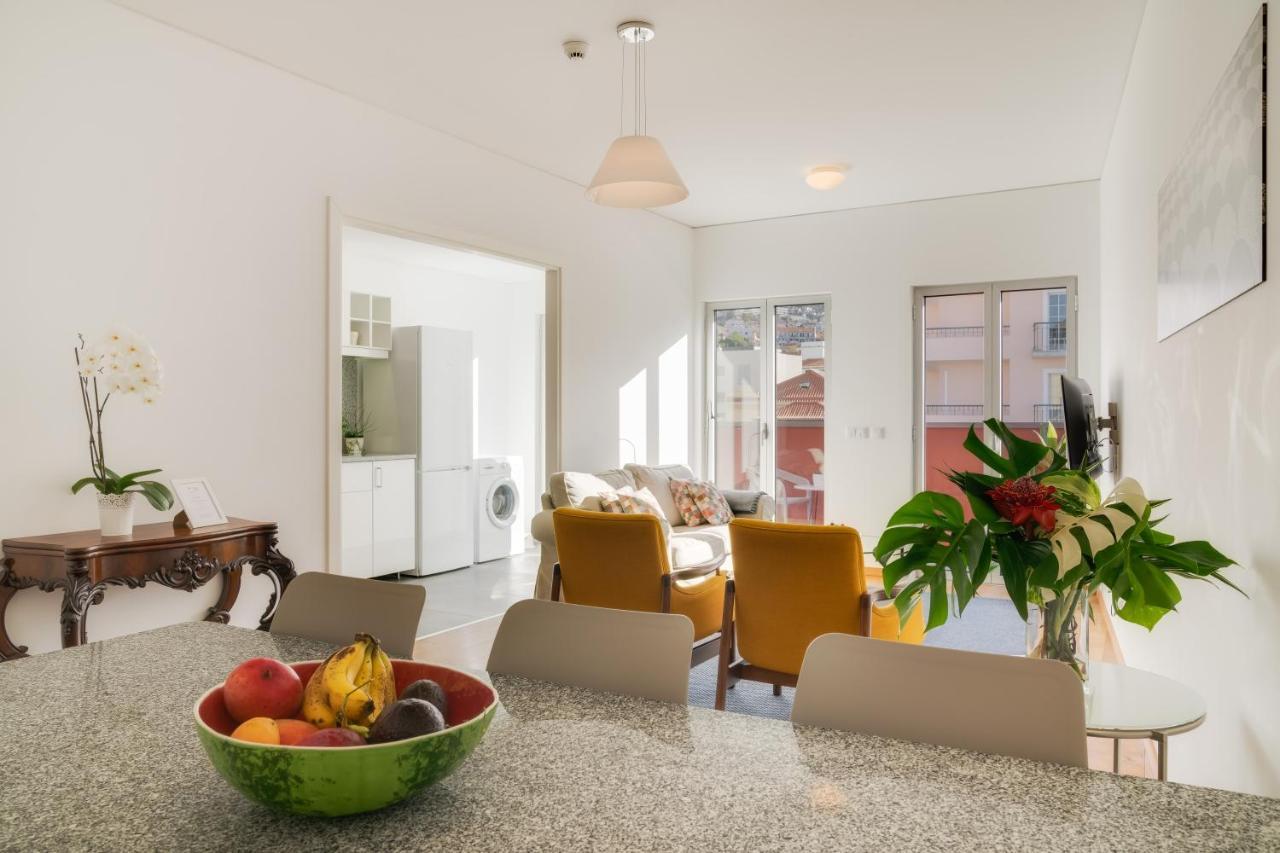 Casa Da Praca Apartments - By Casas Na Ilha 丰沙尔 外观 照片